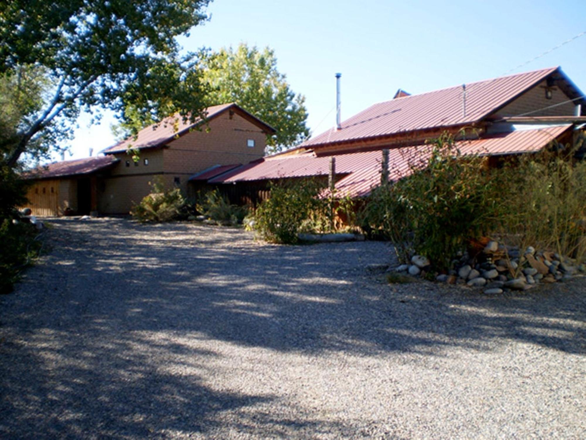 Silver River Adobe Inn Bed And Breakfast Farmington Buitenkant foto
