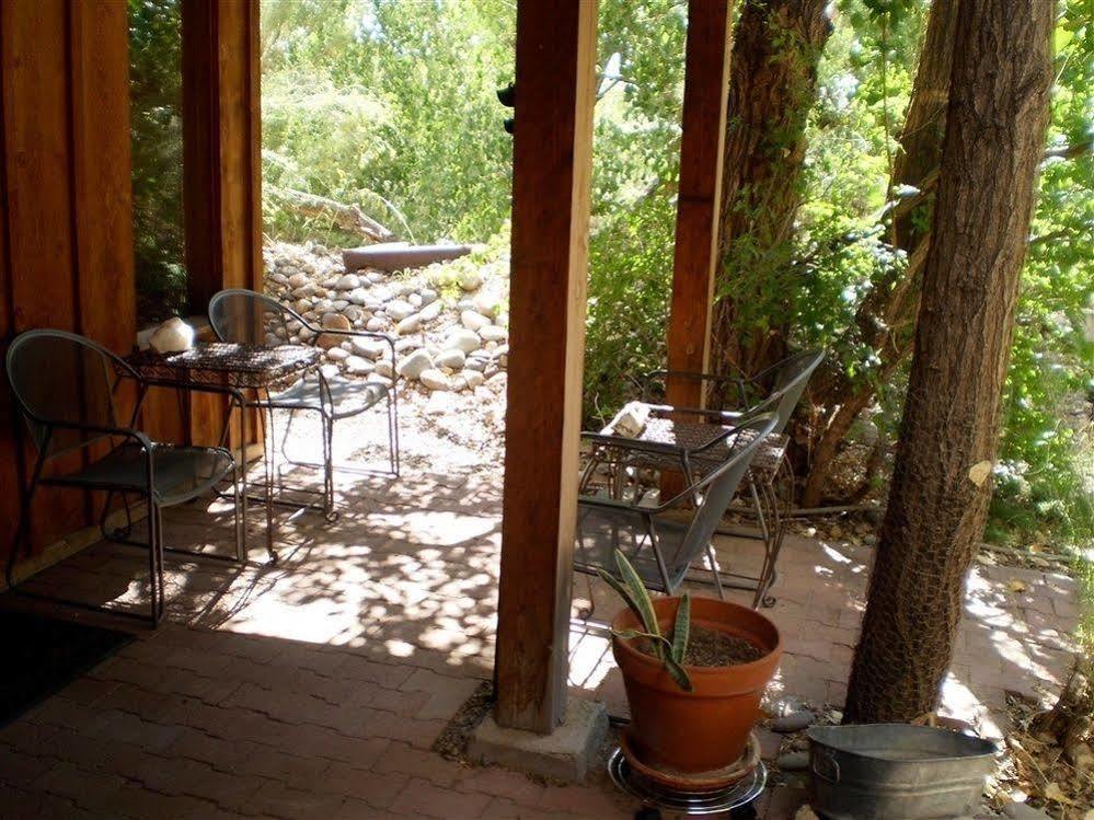 Silver River Adobe Inn Bed And Breakfast Farmington Faciliteiten foto